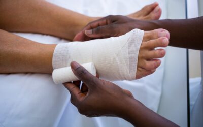 How To Tell if a Cut Needs Stitches: 5 Simple Steps